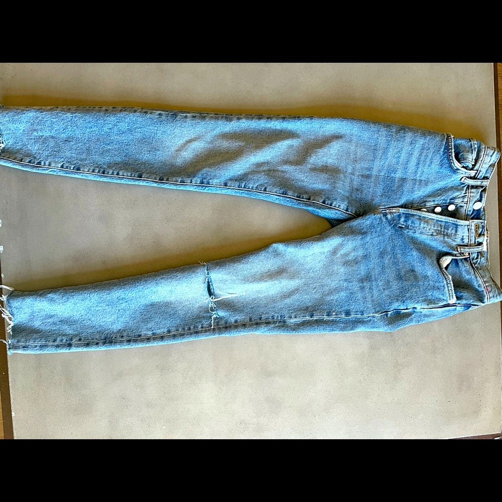 Free People High Rise Busted Knee straight Jeans